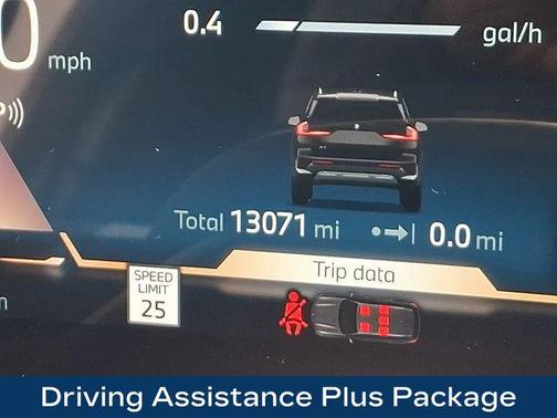 Black Sapphire Metallic 2025 BMW X1 xDrive28i