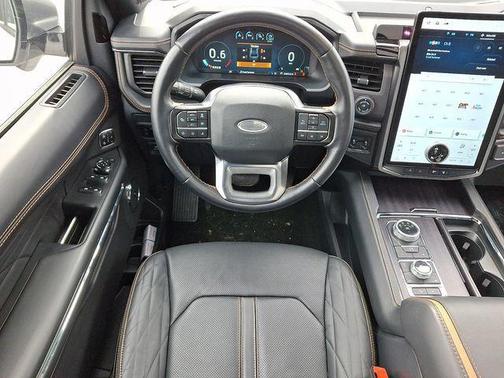 Star White Metallic Tri-Coat 2023 Ford Expedition Max Platinum