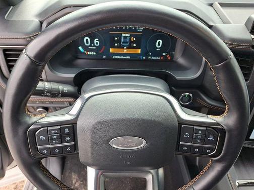 Star White Metallic Tri-Coat 2023 Ford Expedition Max Platinum