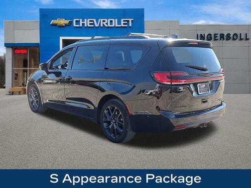 2022 Chrysler Pacifica Limited