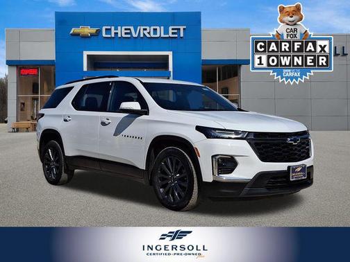 Summit White 2023 Chevrolet Traverse RS