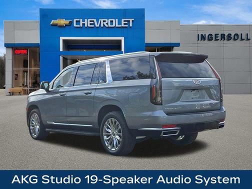 2023 Cadillac Escalade ESV Premium Luxury