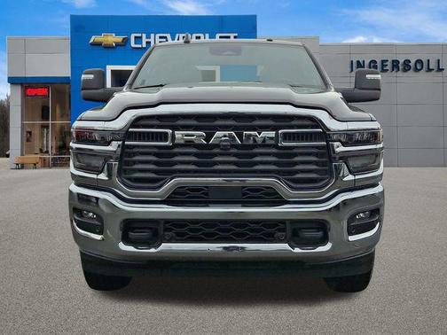 2025 RAM 2500 Big Horn Crew Cab 4x4 6'4' Box