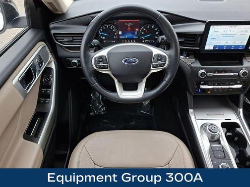 Star White Metallic Tri-Coat 2020 Ford Explorer Limited