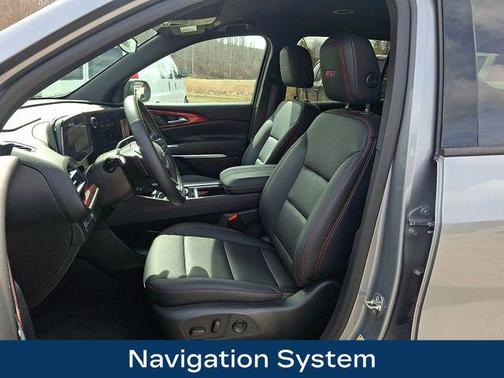 Sterling Gray Metallic 2024 Chevrolet Traverse AWD Z71