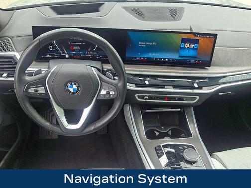 Gray Metallic 2025 BMW X5 xDrive40i