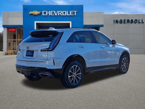 Crystal White Tricoat 2024 Cadillac XT4 Sport