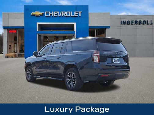 2022 Chevrolet Suburban 4WD Z71