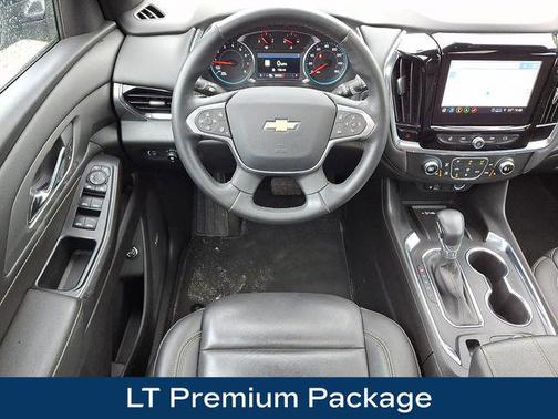 Northsky Blue Metallic 2023 Chevrolet Traverse LT Leather