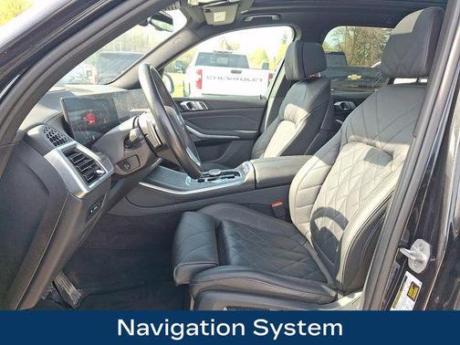 Black Sapphire Metallic 2024 BMW X5 xDrive40i