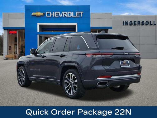 2022 Jeep Grand Cherokee Overland
