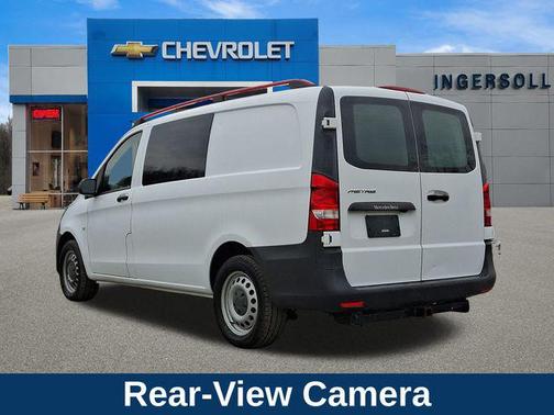 2017 Mercedes-Benz Metris Base