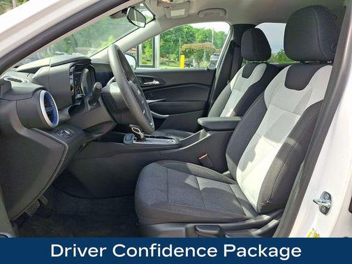 Summit White 2024 Chevrolet Trax LS