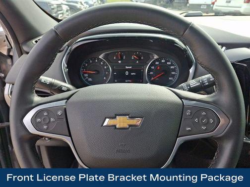 Sterling Gray Metallic 2023 Chevrolet Traverse LT Cloth
