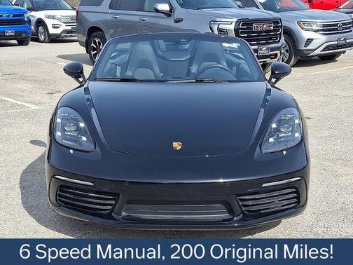 2022 Porsche 718 Boxster S