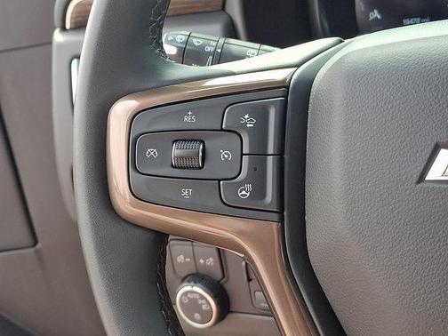 Black 2024 Chevrolet Suburban High Country