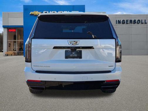 2025 Cadillac Escalade Sport Platinum