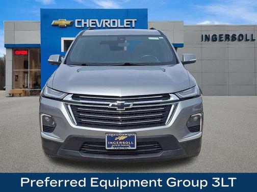 Sterling Gray Metallic 2023 Chevrolet Traverse LT Leather