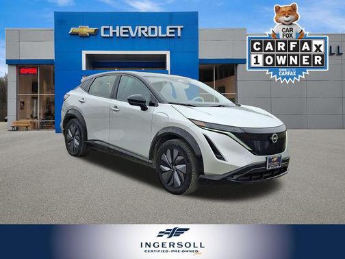 Brilliant Silver Metallic/Black Diamond Pearl 2023 Nissan ARIYA ENGAGE+