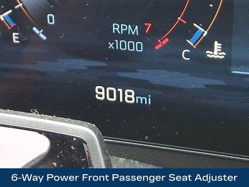 Silver 2025 Chevrolet Traverse RS