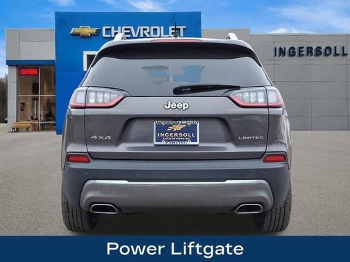 Granite Crystal Metallic Clearcoat 2019 Jeep Cherokee Limited