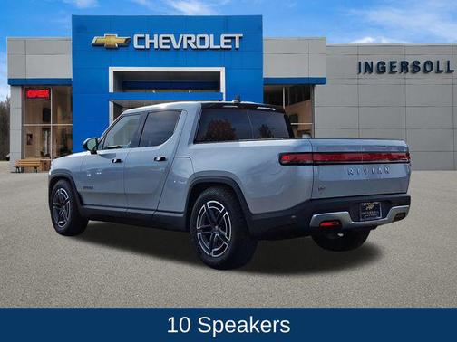 2025 Rivian R1T Adventure