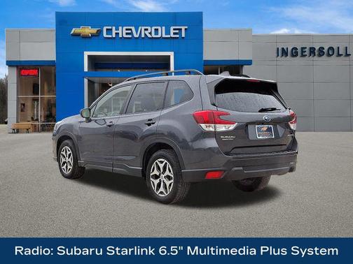 2022 Subaru Forester Premium