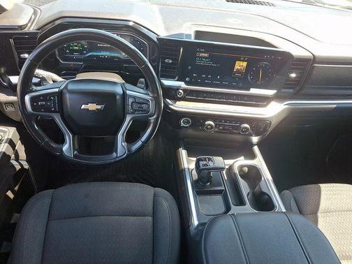 Summit White 2023 Chevrolet Silverado 1500 LT