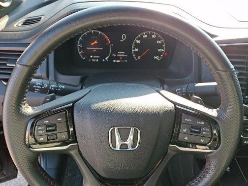 Crystal Black Pearl 2025 Honda Ridgeline Black