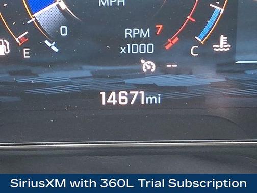 Iridescent Pearl Tricoat 2025 Chevrolet Tahoe 4WD RST