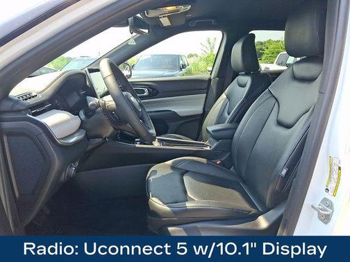 Bright White Clearcoat 2025 Jeep Compass Limited