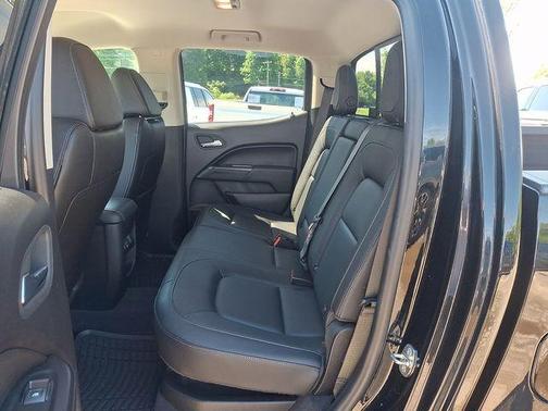 Black 2019 Chevrolet Colorado LT