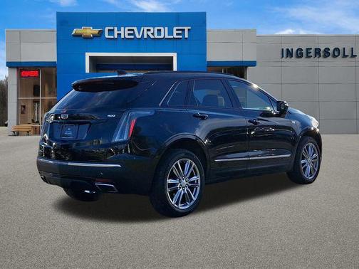 2023 Cadillac XT5 Sport