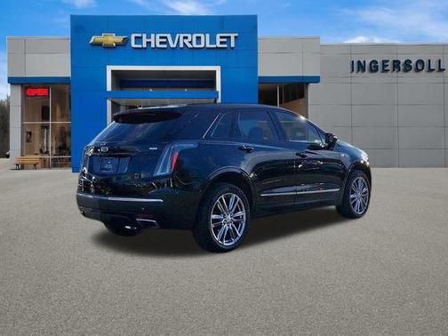 2023 Cadillac XT5 Sport