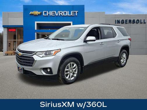 Silver Ice Metallic 2021 Chevrolet Traverse LT Cloth