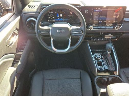 Black 2026 Chevrolet Colorado Z71