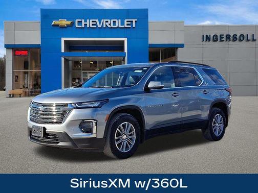 Sterling Gray Metallic 2023 Chevrolet Traverse LT Leather