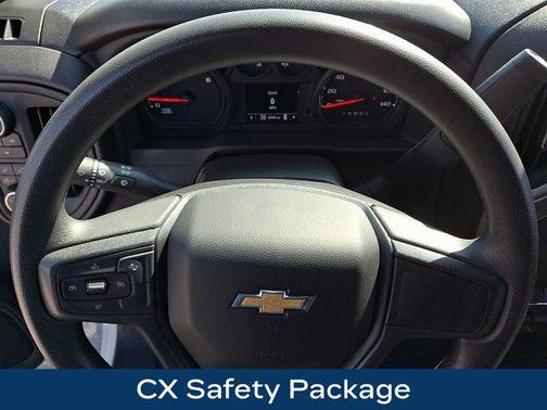 Summit White 2025 Chevrolet Silverado 2500 Custom