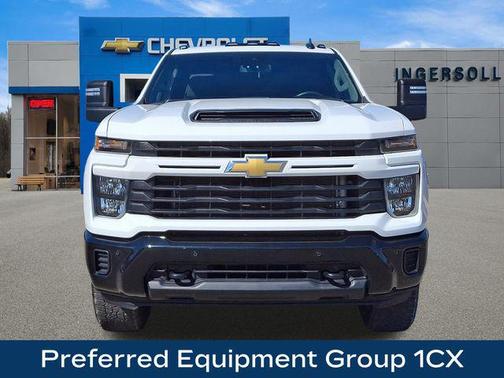 Summit White 2025 Chevrolet Silverado 2500 Custom