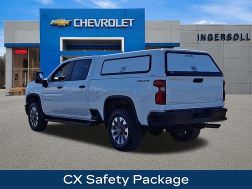 Summit White 2025 Chevrolet Silverado 2500 Custom