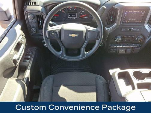 Summit White 2025 Chevrolet Silverado 2500 Custom