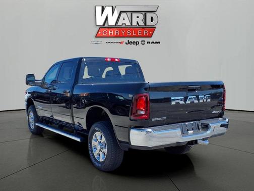 Diamond Black 2026 RAM 2500 Big Horn