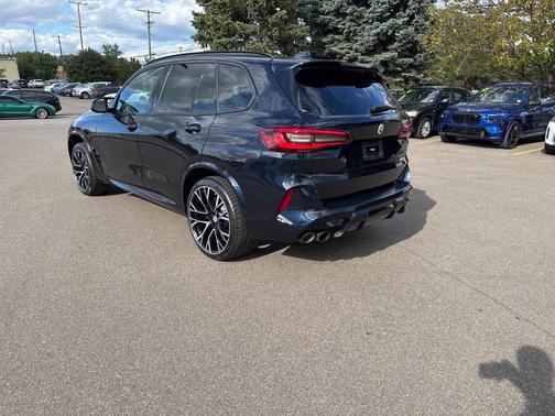 2023 BMW X5 M Base