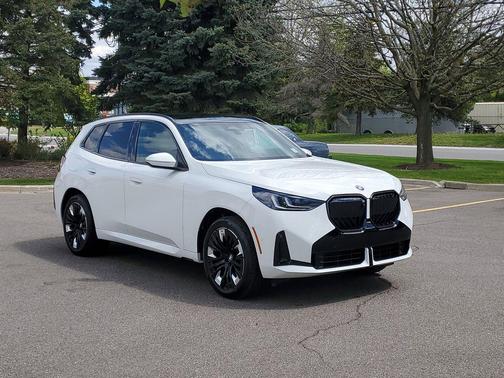 Alpine White 2026 BMW X3 30 xDrive