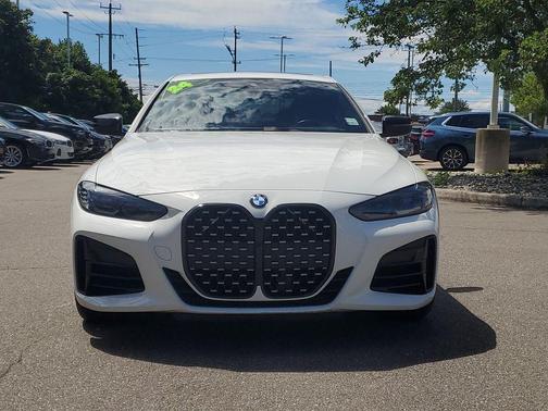 Alpine White 2024 BMW M440 i xDrive