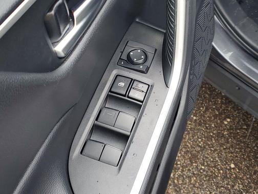 Magnetic Gray Metallic 2021 Toyota RAV4 XLE