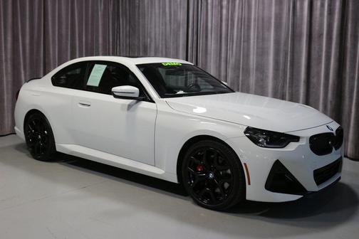 2025 BMW 230 i xDrive