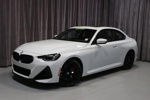 2025 BMW 230 i xDrive