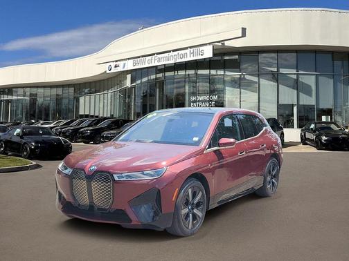 Aventurin Red Metallic 2024 BMW iX xDrive50