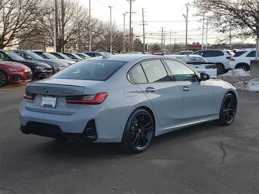 2023 BMW M340 i xDrive
